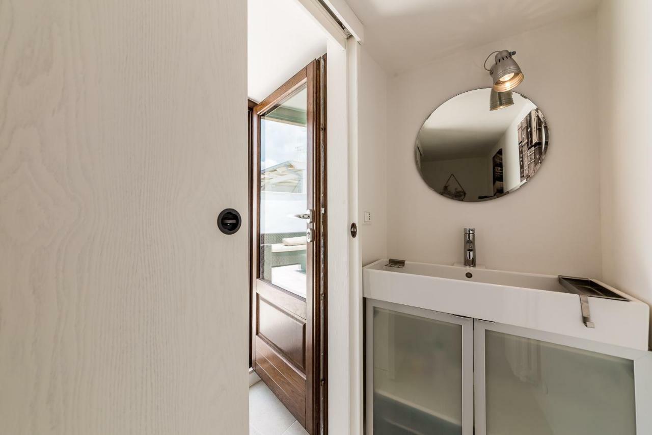 Itaca Home To Explorers In Polignano A Mare Exterior photo