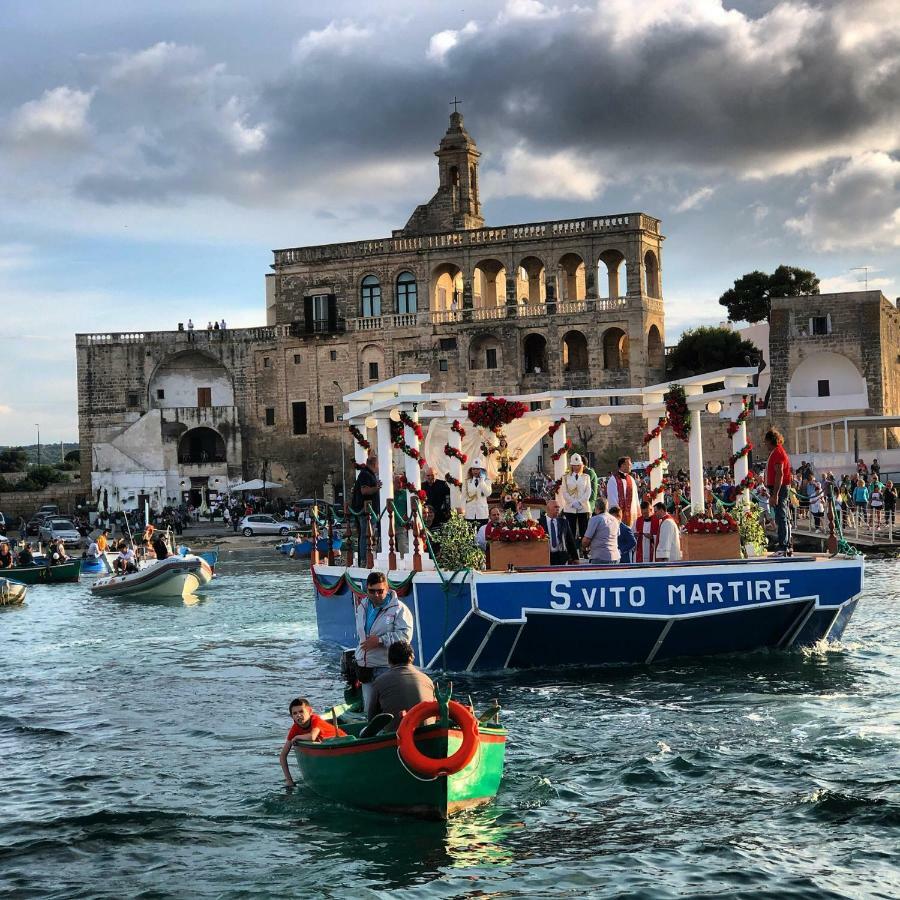 Itaca Home To Explorers In Polignano A Mare Exterior photo
